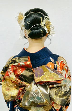 Customized Hairstyling